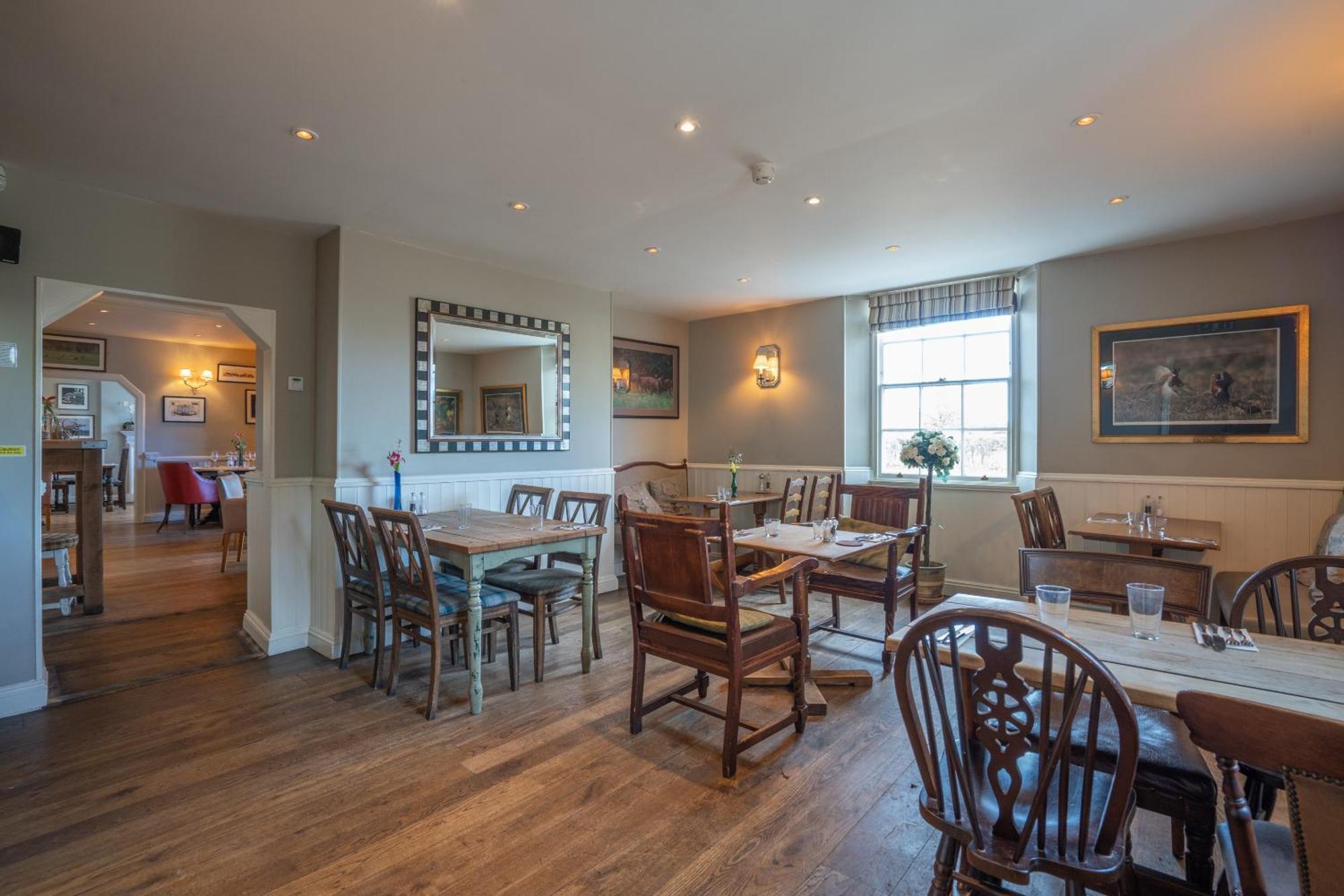 Hotel The Bedingfeld Arms à Oxborough Extérieur photo