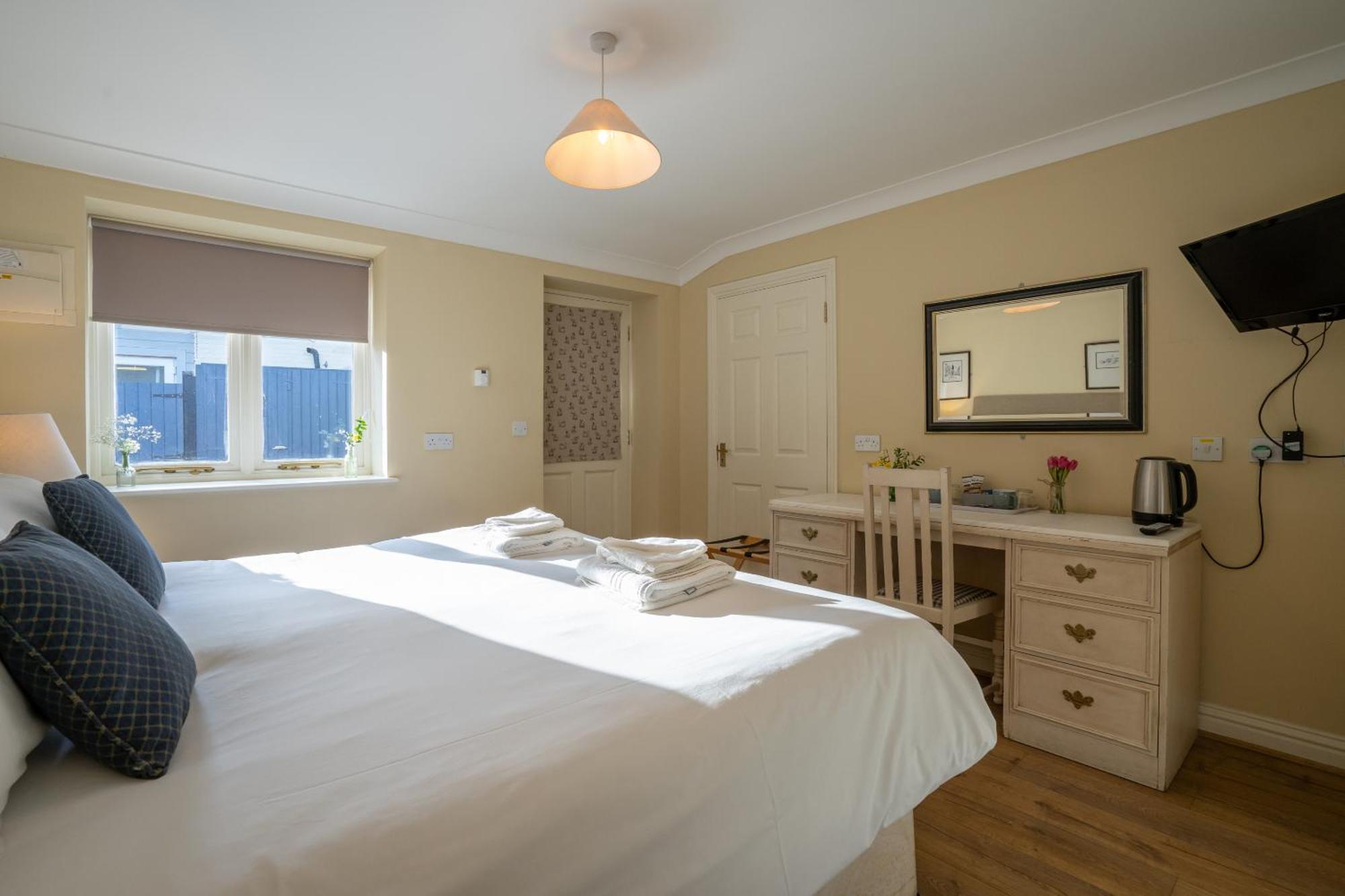Hotel The Bedingfeld Arms à Oxborough Chambre photo